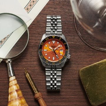 Seiko Mikan Orange, 5 Sports GMT SKX 42.5mm, Orange Dial, Automatic Movement, Stainless Steel Case, Stainless Steel Bracelet Watch ssk005k1