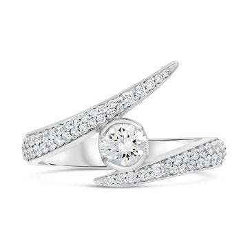 18k White Gold Interlocking Solitaire Ring