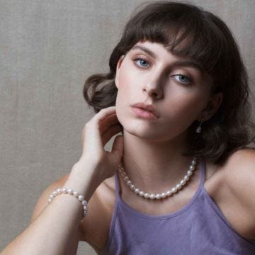 Juvi Vivien Pearl Bracelet. Image one