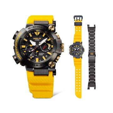 Frogman MR-G 30th Anniversary & G-Shock 40th Anniversary 49.7mm, Black Dial, Tough Solar Power, Titanium Case, Rubber Strap & Titanium Strap Watch