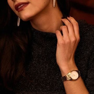 Photo of the Bulova Surveyor Diamond Mother of Pearl Dial Watch - 97P172