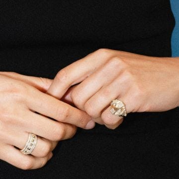 Statement Paris Mini Rockaway Pyramid 18k Yellow Gold Diamond Ring FSJ509 