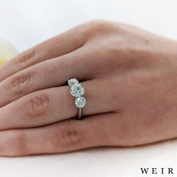 Platinum Lab Grown 1.00ct E VS1  Round brilliant cut Lab Grown Diamond Dress Ring