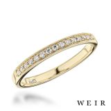 Yellow gold round brilliant cut diamond line band