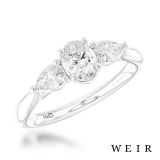 Platinum 0.30ct E SI1  Oval cut Diamond Engagement Ring