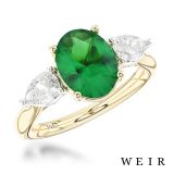 18k yellow gold Oval cut Emerald Dress Ring