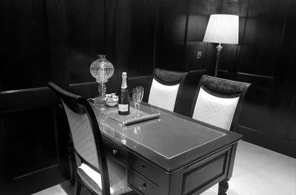 Private diamond viewing appointment